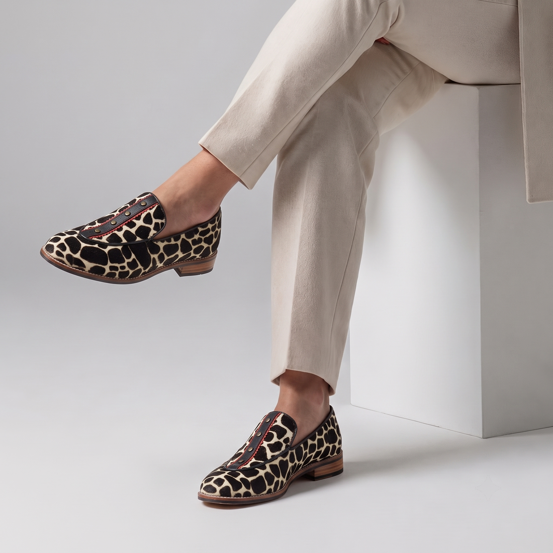 Giraffe Loafers Men