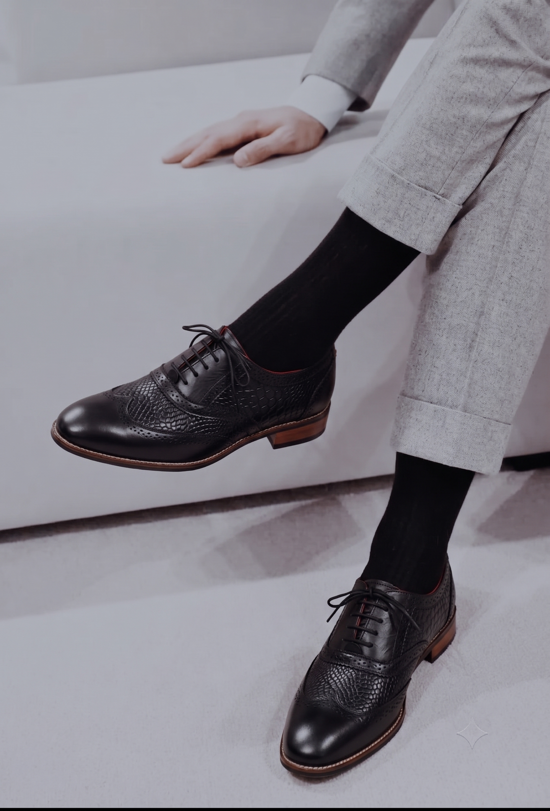 Sartaj Brogues Men